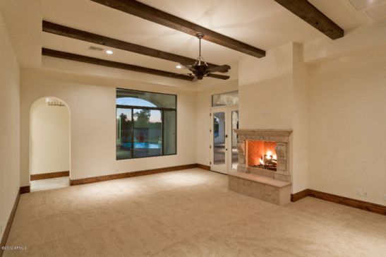 9328 N Morning Glory 5