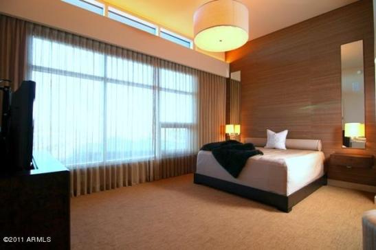 140 E RIO SALADO PKWY 709 2