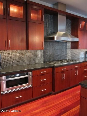 15215 N KIERLAND BLVD 934 3