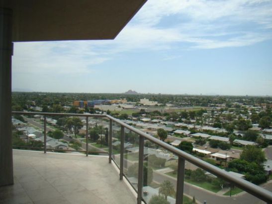 2402 E ESPLANADE LN PH2 5