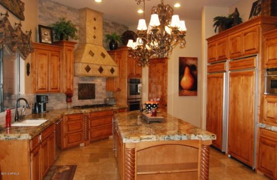 2530 E CEDAR PL Chandler, AZ 85249 3