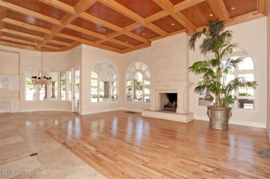 6430 E SIERRA VISTA DR 3