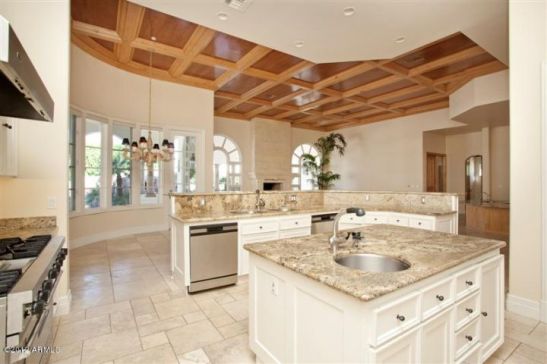 6430 E SIERRA VISTA DR 5