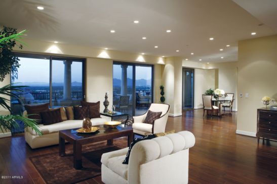 7181 E Camelback RD 1202 Scottsdale, AZ 85251