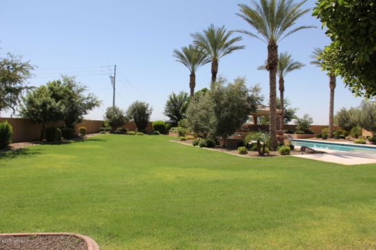 9301 W ELECTRA LN Peoria, AZ 85383 4