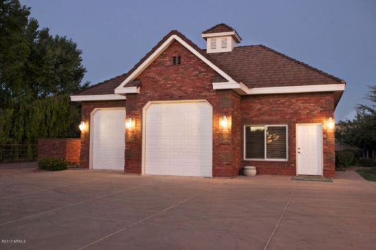 2691 E MESQUITE ST 10