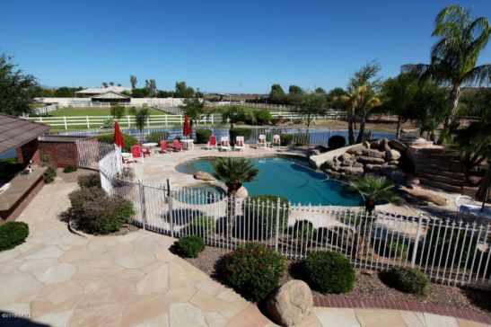 2691 E MESQUITE ST 8