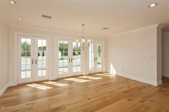 4631 N Royal Palm CIR Phoenix, AZ 85018 2