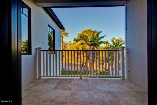 5524 E CALLE DEL PAISANO -- Phoenix, AZ 85018 9