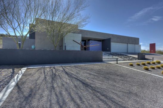 8925 N ARROYA GRANDE DR Phoenix, AZ 85028 1