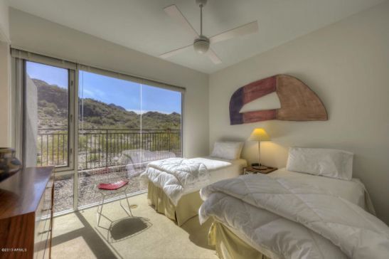 8925 N ARROYA GRANDE DR Phoenix, AZ 85028 9