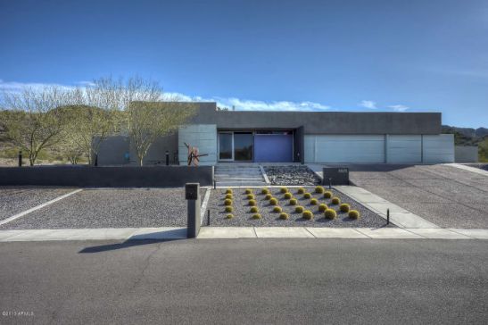 8925 N ARROYA GRANDE DR Phoenix, AZ 85028