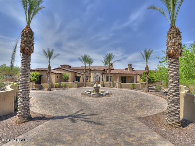 14024 N MOON MOUNTAIN TRL Phoenix, AZ 85023