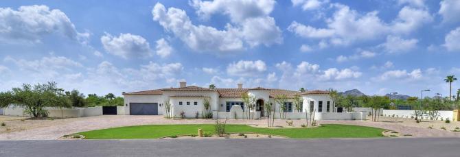 6735 E Fanfol DR Paradise Valley, AZ 85253