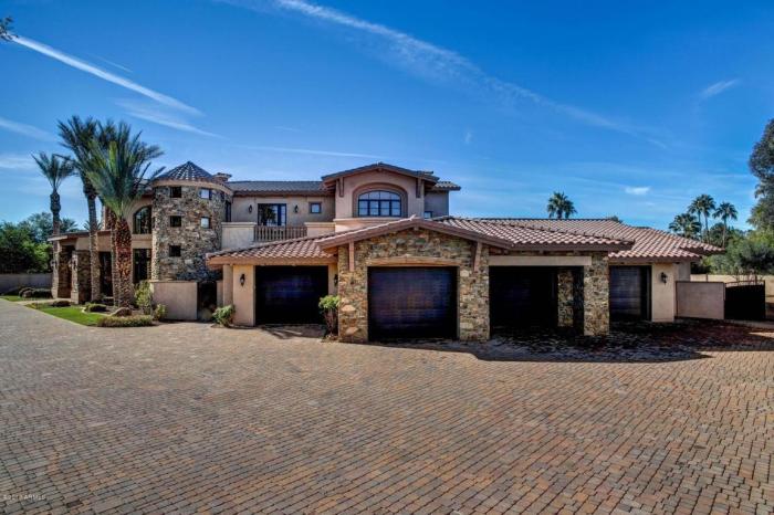 Sun Down Manor renovation