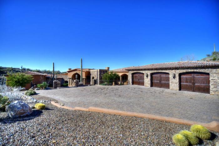 39601 N OCOTILLO RIDGE DR Carefree, AZ 85377