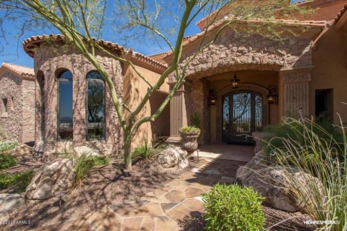 8440 E VIEW CREST CIR Mesa, AZ 85207