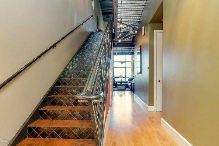 15215 N KIERLAND BLVD 305 Scottsdale, AZ 85254 1