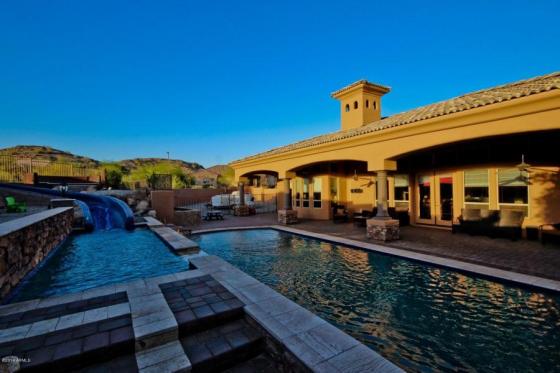 18500 W PORTER DR Goodyear, AZ 85338