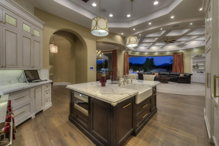 2659 E LOVEBIRD LN Gilbert, AZ 85297 5