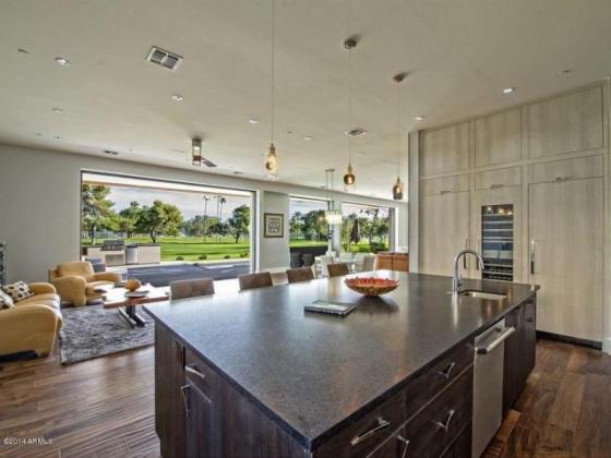 3445 N VALENCIA LN Phoenix, AZ 85018 11