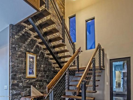 3445 N VALENCIA LN Phoenix, AZ 85018 13