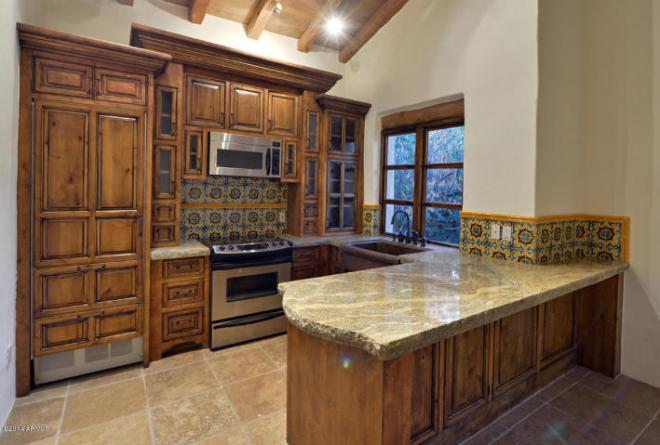 9024 N KOBER RD Paradise Valley, AZ 85253 11