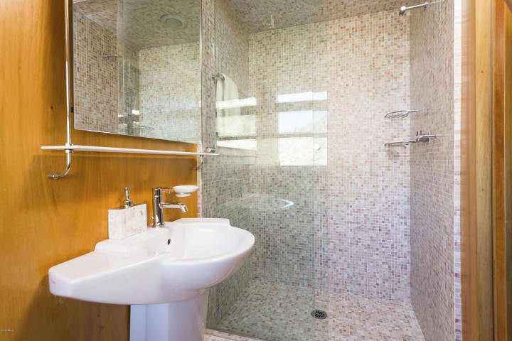 “the Lykes Home” an original (and last) Frank Lloyd Wright designed home 5