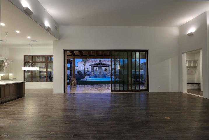 New Modern-Day Luxury in Peoria, Arizona 14