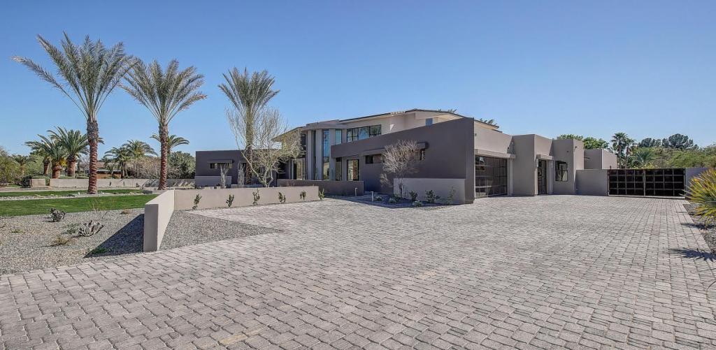 $4M Shiny new modern crib in PV comes with its own espresso/coffee&nbsp;maker