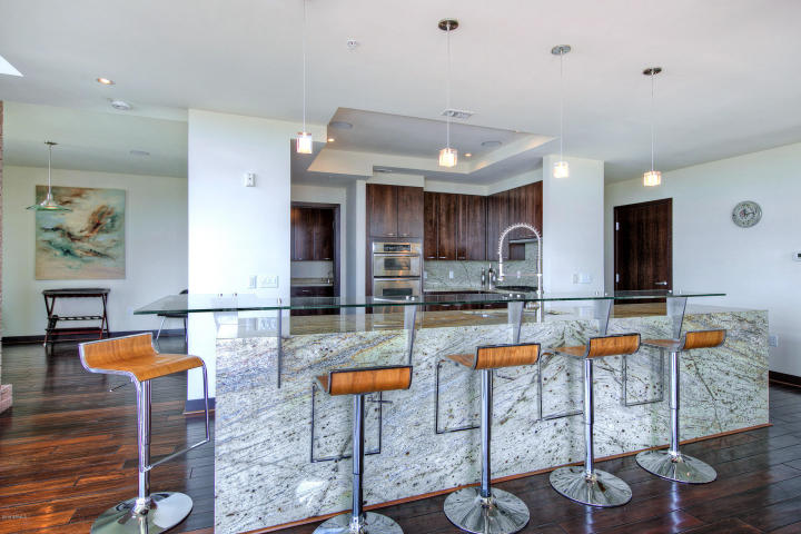 Exclusive peak of Portland Place newest sexy 2-story HighRise Penthouse 7