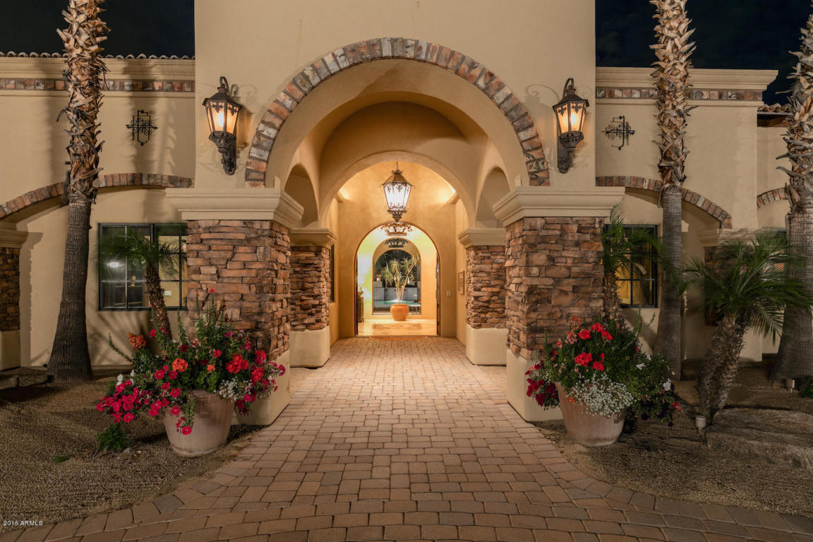 Elegant Spanish Mediterranean Paradise Valley estate with old world charm heads to auction May 26th 2016 1