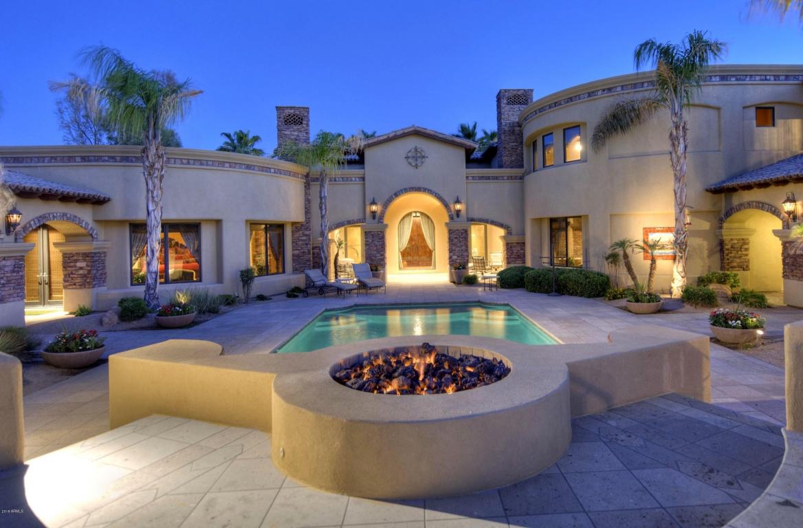 Elegant Spanish Mediterranean Paradise Valley estate with old world charm heads to auction May 26th 2016 11