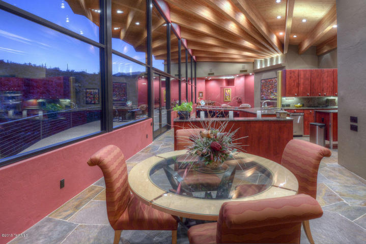 Tucson az minimalist contemporary cantilevered pad 2