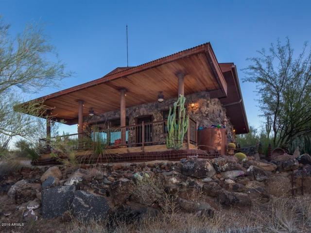 Behold: an artist tiny home built using some of Arizonas rich history can be yours for&nbsp;$595K