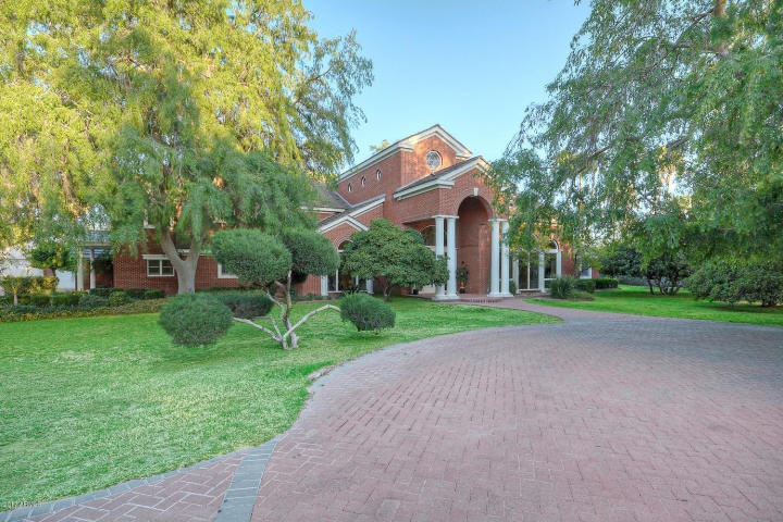 central-phoenix-historic-home-originally-built-for-phoenix-icon-arthur-luhrs-1