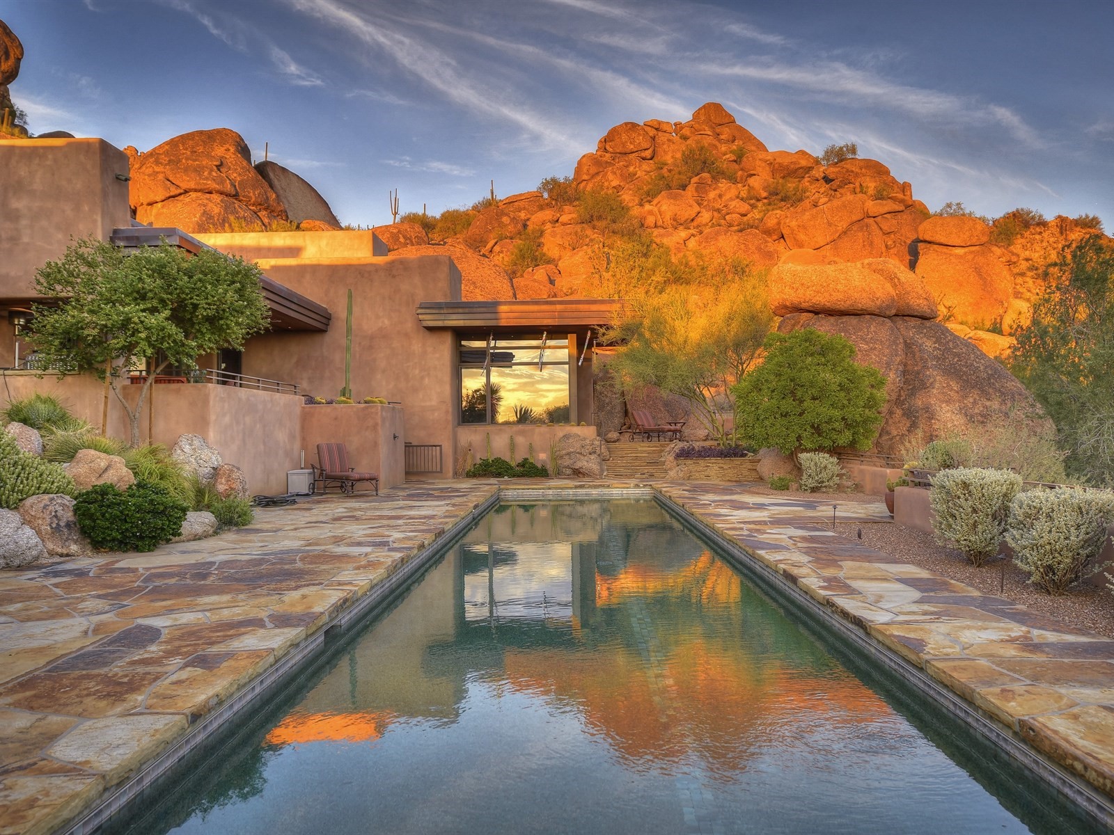 Auction planned for Carefree contemporary southwest architecture house with Award-Winning Landscape 10