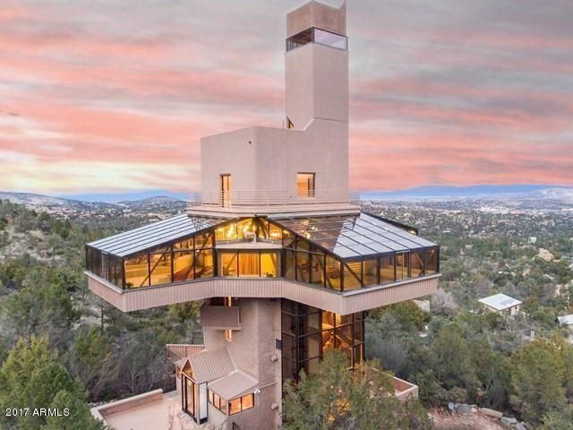 It's a Bird...It's a Plane...It's Falcon Nest…The house in the sky