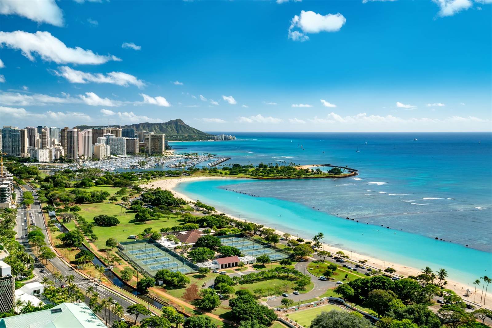 Waiea Grand Penthouse 6