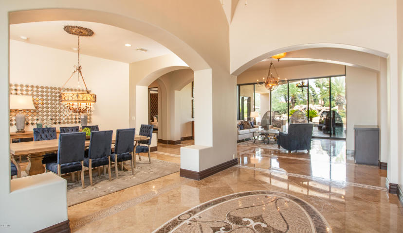 For a cool $5M you can buy Arizona Cardinals WR Larry “Fitz” Fitzgerald Paradise Valley Pad 7