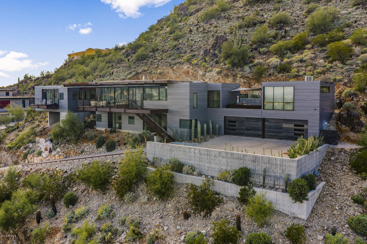 $5 million contemporary masterpiece in Paradise Valley,&nbsp;Arizona…