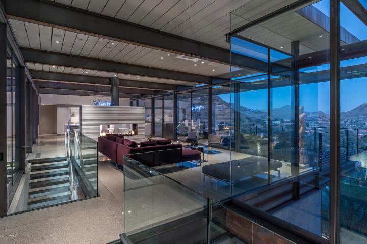 Contemporary masterpiece in Paradise Valley AZ 4
