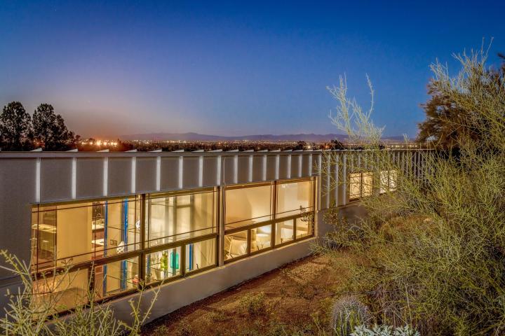 Dramatic interior & exterior Modern Hillside Living by Architect Ned&nbsp;Sawyer