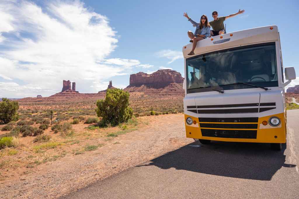 Relocating to Scottsdale with an RV? The 5 Things to Know When Shipping Your&nbsp;RV